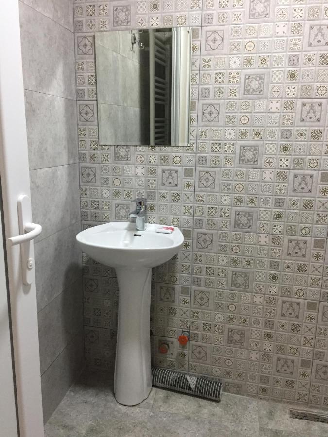 Cristal Hotel Borjomi Ngoại thất bức ảnh